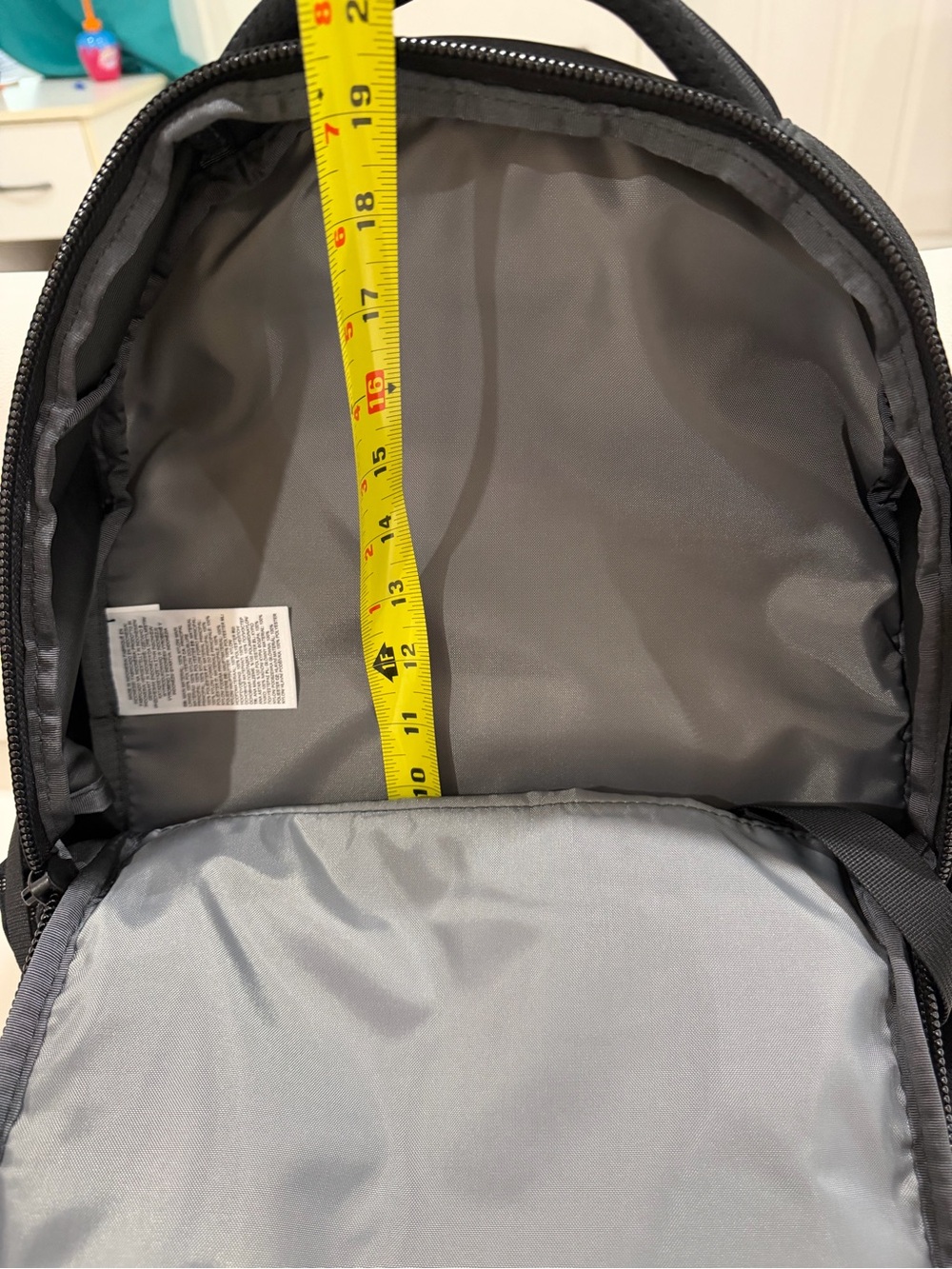 The North Face Recon Backpack Black 30L ,15  Laptop School Travel Hiking Bag NWT - Picture 14 of 16